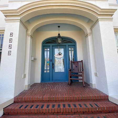 Avenue O Bed And Breakfast Galveston Exteriör bild