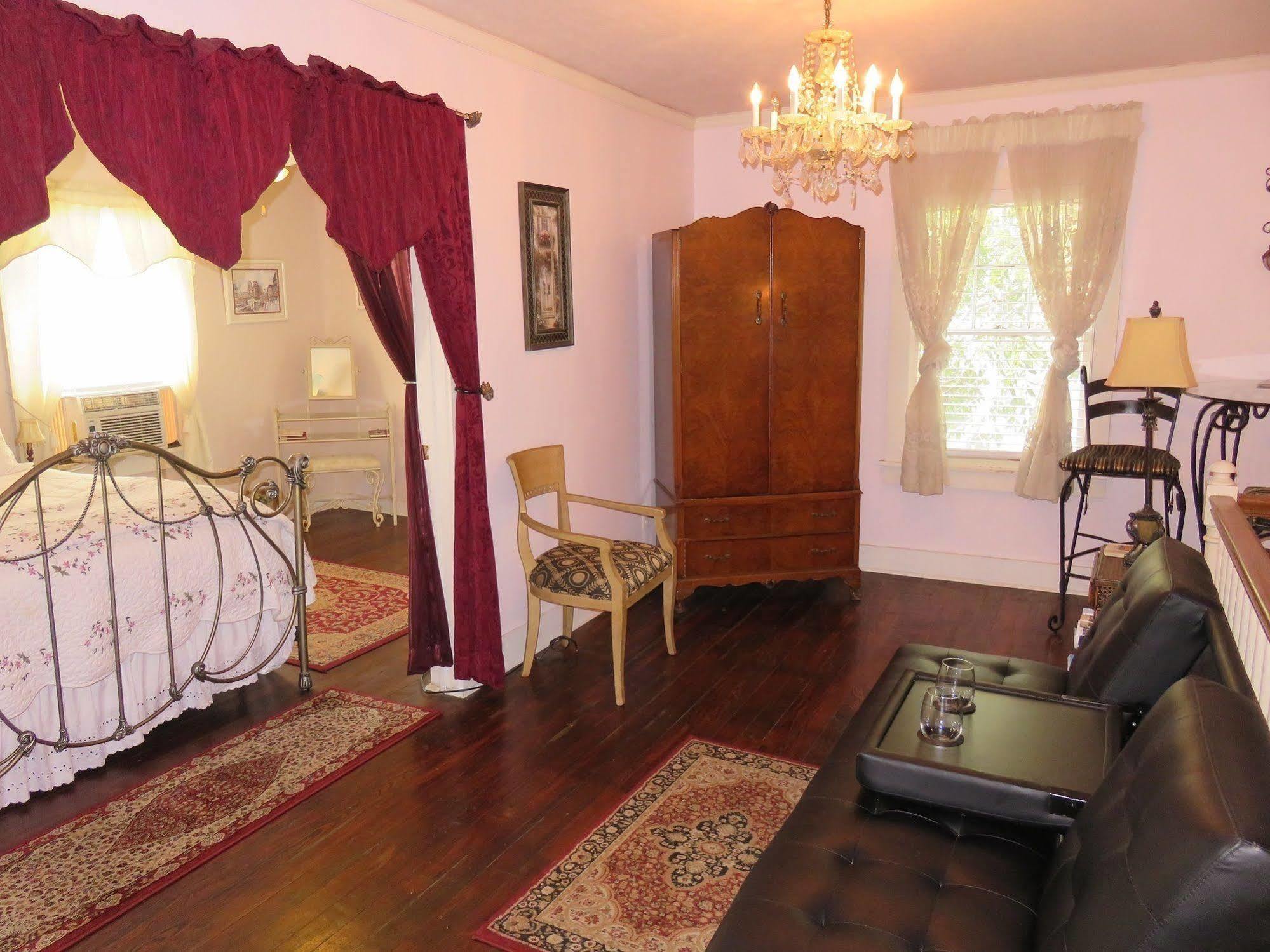 Avenue O Bed And Breakfast Galveston Exteriör bild