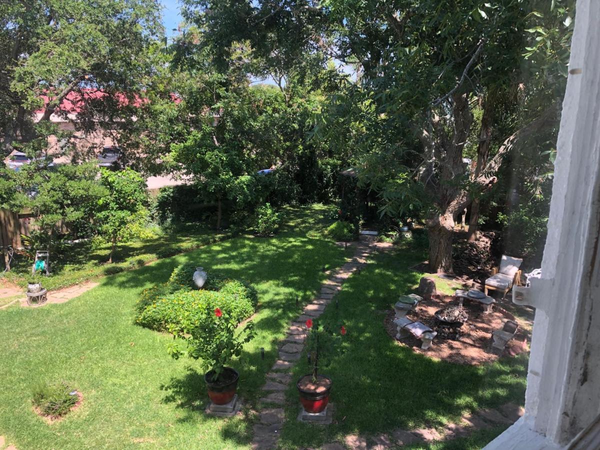 Avenue O Bed And Breakfast Galveston Exteriör bild